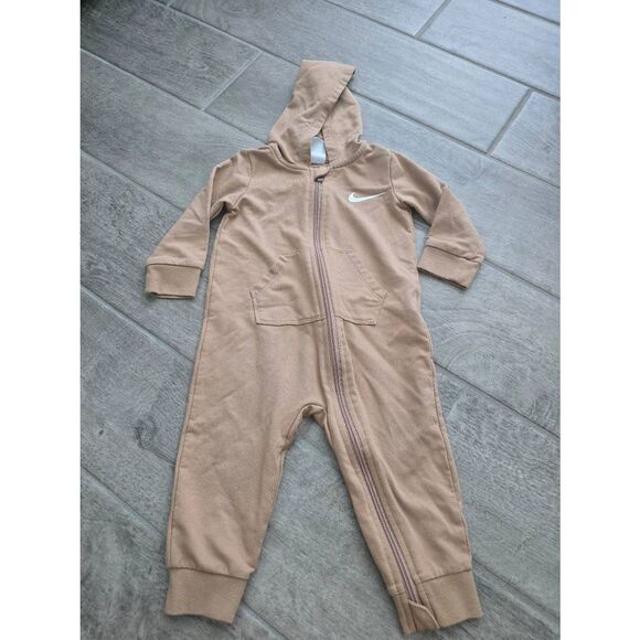 Baby Nike Hooded Coverall Full Zip Tan Camel Nude Color Hemp Neutral Unisex Size - Picture 1 of 4